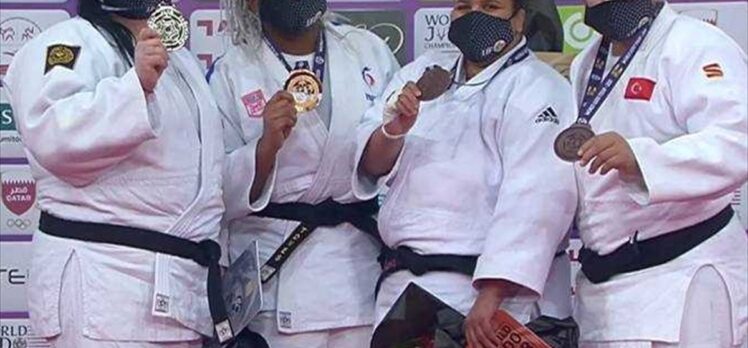 Judoda yılın ilk madalyası Kayra Sayit’ten