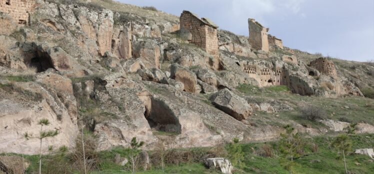 Kayseri'deki tarihi güvercinlikler restore edilecek