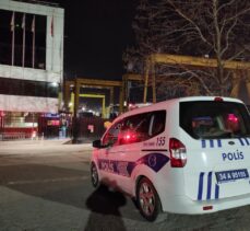 Tuzla'da bir tersanedeki gemide çıkan yangın söndürüldü