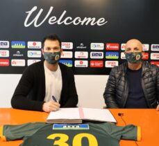 Aytemiz Alanyaspor, Serkan Kırıntılı'yı transfer etti