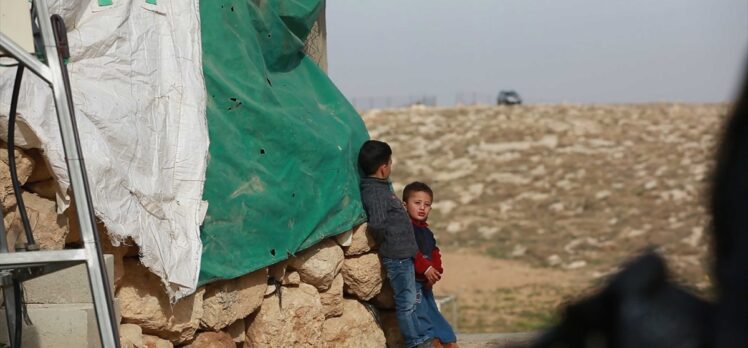 Batı Şeria'nın Cenba köyünde yaşayan Filistinliler İsrail politikaları nedeniyle sağlık hizmetlerinden yoksun