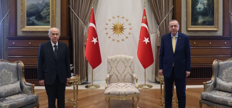 Cumhurbaşkanı Erdoğan'ın MHP Genel Başkanı Bahçeli ile görüşmesi başladı