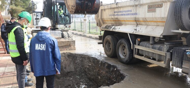 Manisa'da dere yataklarından ve sulama kanallarından 6 bin ton çöp çıkarıldı