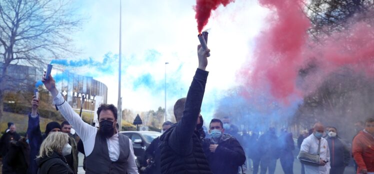 Belçika'da salgın tedbirlerinden etkilenen sektör temsilcileri protesto gösterisi yaptı