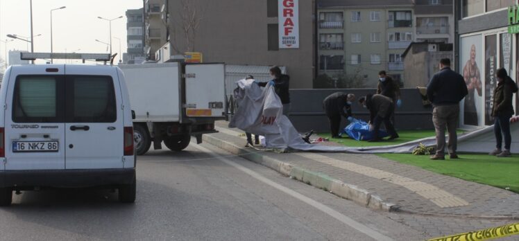 Bursa'da balkondan düşen kadın öldü