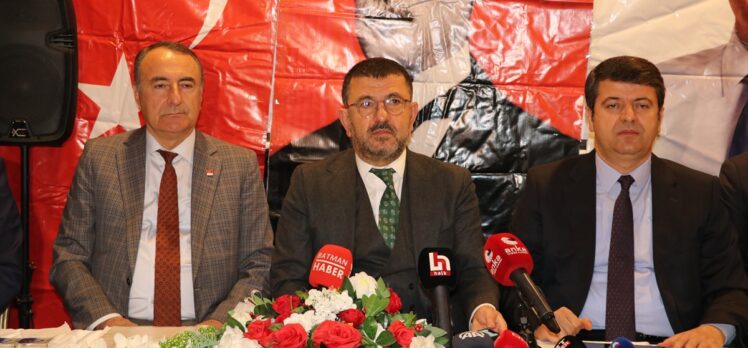 CHP'li Veli Ağbaba: “Bir siyasi partinin kapatılmasını doğru bulmuyoruz”