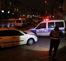 Gaziantep'te tabancayla bir polisi yaralayan otomobil sürücüsü kolundan vurularak yakalandı