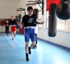 Genç Kadınlar Boks Milli Takımı'nın dünya şampiyonası hazırlıkları, Kastamonu'da başladı