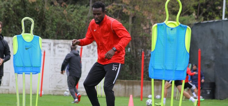 Hatayspor, milli maç arasında çalışmalarına devam ediyor