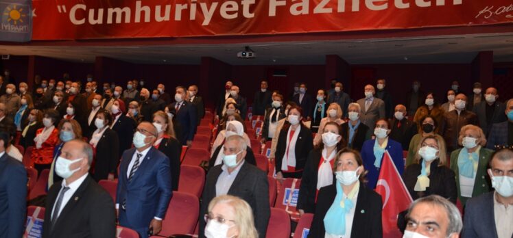 İYİ Partili Tatlıoğlu “özgür ve demokrasinin yükseldiği bir Türkiye” istediklerini belirtti