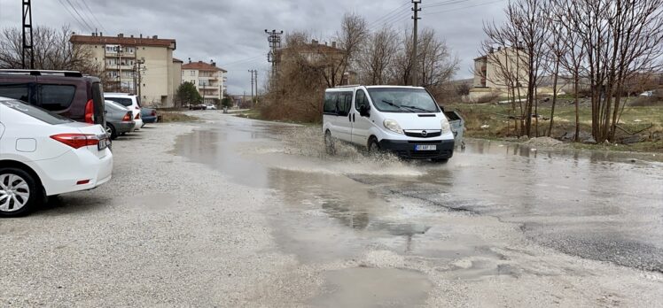 Kırşehir'de dolu etkili oldu