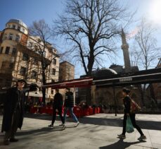 Kitlesel aşılamanın henüz başlamadığı Bosna Hersek'te vakalar yeniden artıyor