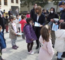 Kırşehir, Nevşehir, Sivas, Kayseri, Yozgat ve Niğde'de “Yaya Önceliği Kırmızı Çizgimizdir” etkinliği düzenlendi