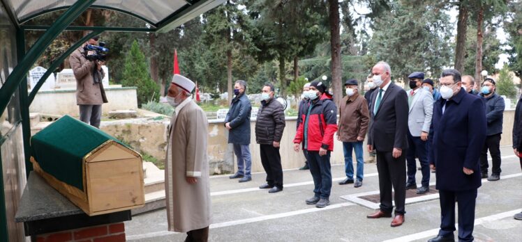 Ünlü görüntü yönetmeni Çakmakçı, son yolculuğuna uğurlandı