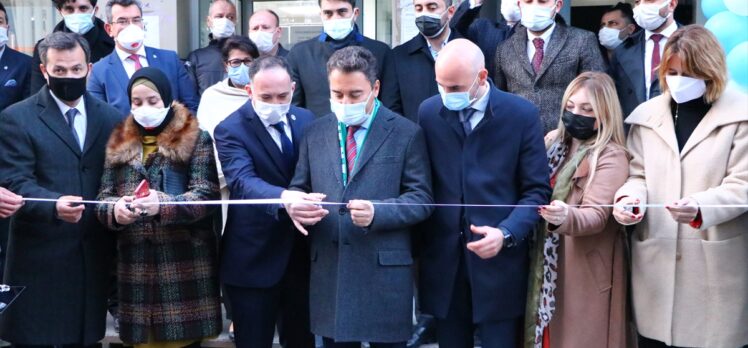 DEVA Partisi Genel Başkanı Babacan, partisinin Kapaklı ve Saray İlçe Başkanlık binalarının açılışını yaptı