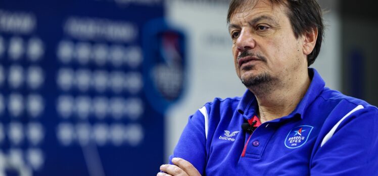 Ergin Ataman, Anadolu Efes ile yarım kalan hikayeyi tamamlamak istiyor