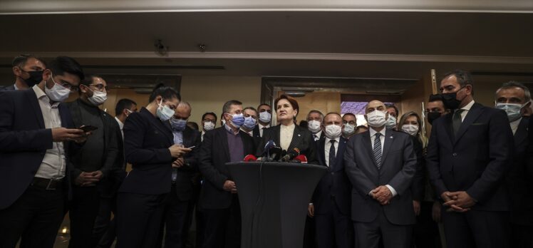 İYİ Parti Genel Başkanı Akşener, bazı emekli amirallere gözaltı kararını değerlendirdi: