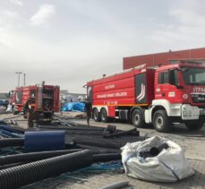 Kayseri'de plastik boru fabrikasında çıkan yangın söndürüldü