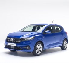 Yeni Dacia Sandero showroomlarda yerini aldı