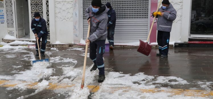 Kayseri ve Yozgat'ta kar yağışı etkili oldu