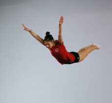 Avrupa Trampolin Cimnastik Şampiyonası'nda Türkiye'ye ilk madalyayı kazandıran Sıla'nın hedefi olimpiyatlar: