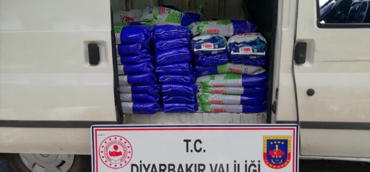 Diyarbakır'da 1 ton 990 kilogram sahte toz çamaşır deterjan ele geçirildi