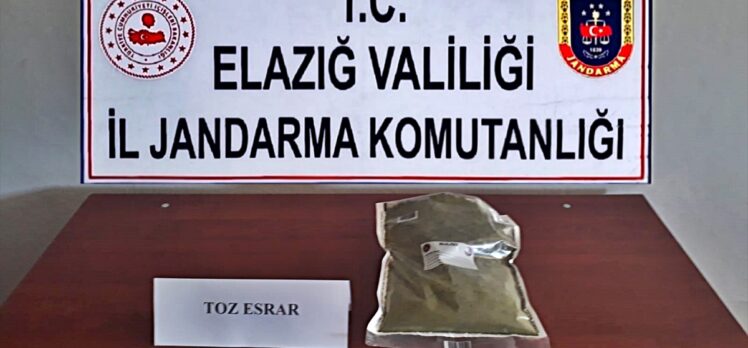 Elazığ'da arazide uyuşturucu saklayan kişi suçüstü yakalandı