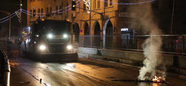 İsrail polisi Doğu Kudüs'ün Şam Kapısı'nda Filistinlilere müdahale etti