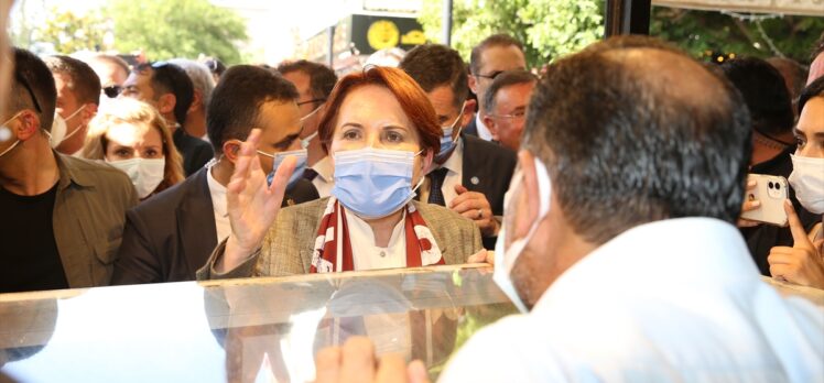 İYİ Parti Genel Başkanı Akşener'den Hatay Büyükşehir Belediyesi'ne ziyaret