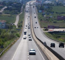 Tekirdağ-İstanbul yolunda trafik yoğunluğu yaşanıyor