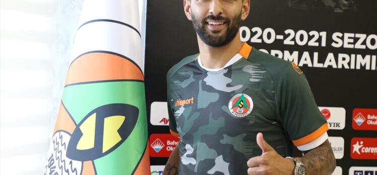 Alanyaspor, Candeias ile 2 yıllık sözleşme imzaladı