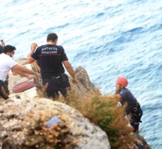 Antalya'da falezlerde erkek cesedi bulundu