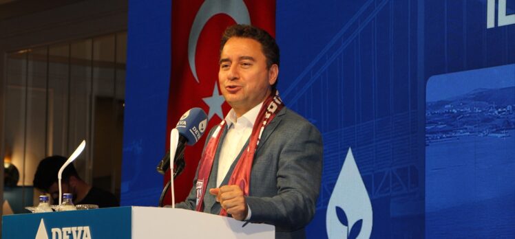 DEVA Partisi Genel Başkanı Babacan Balıkesir'de partisinin ilçe kongresine katıldı