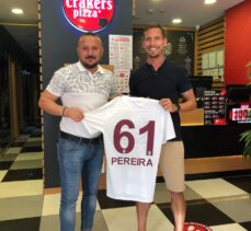 Eski Trabzonsporlu futbolcu Pereira, Misli.com 2. Lig temsilcisi Hekimoğlu Trabzon formasını giydi