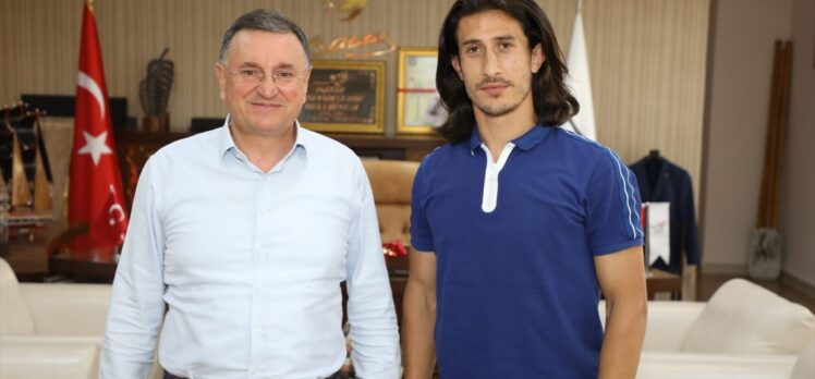 Hatayspor, savunma oyuncusu Burak Öksüz'ü transfer etti