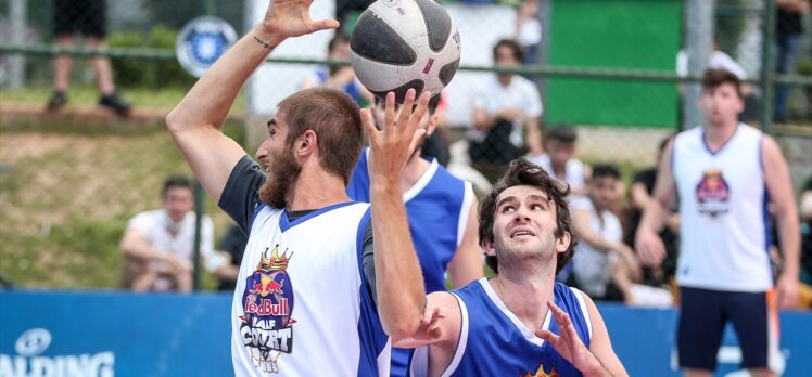 “Red Bull Half Court 3×3” sokak basketbolu turnuvasının ilk eleme turu Bursa'da yapıldı