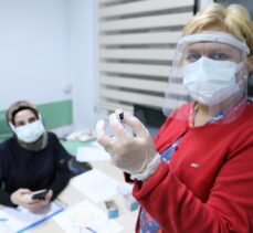 Samsun Sağlık Müdürü Oruç, aşının Kovid-19'a karşı en büyük silahları olduğunu bildirdi