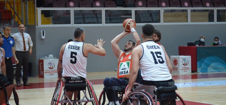 Tekerlekli Sandalye Basketbol Süper Ligi play-off çeyrek final müsabakaları Yalova'da başladı