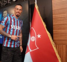 Trabzonspor, Hamsik ile sözleşme imzaladı