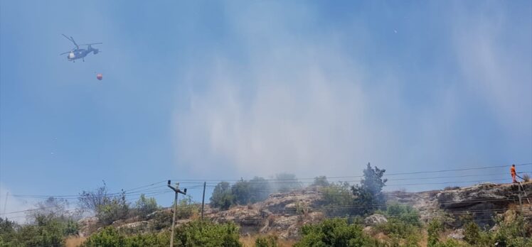 Antalya'da çıkan orman yangını söndürüldü