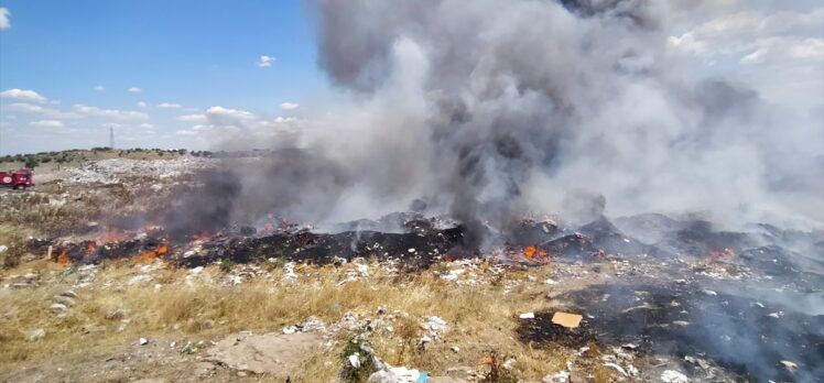 Çanakkale'de makilik alanda etkili olan yangın kontrol altına alındı