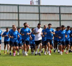 Çaykur Rizespor Teknik Direktörü Bülent Uygun: “Transferde acele etmiyoruz”