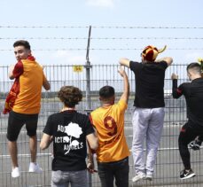 Galatasaray, Hollanda'ya geldi