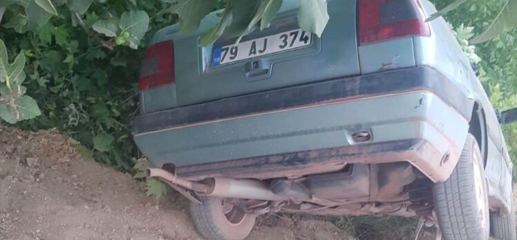 Gaziantep'te devrilen otomobildeki 6 çocuk yaralandı
