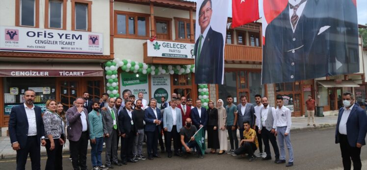 Gelecek Partisi Genel Başkanı Ahmet Davutoğlu, partisinin Oltu İlçe Teşkilatını açtı