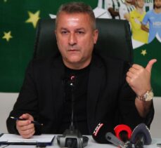 Giresunspor Başkanı Karaahmet: “Zamanı en doğru şekilde kullanarak transferleri gerçekleştirmeyi hedefliyoruz”