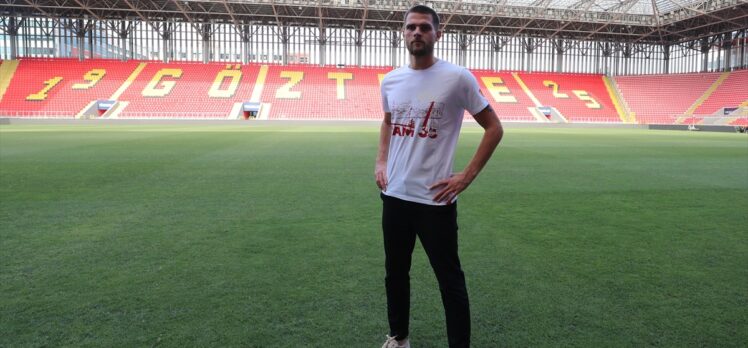 Göztepe, Belçikalı futbolcu Arslanagic'i transfer etti