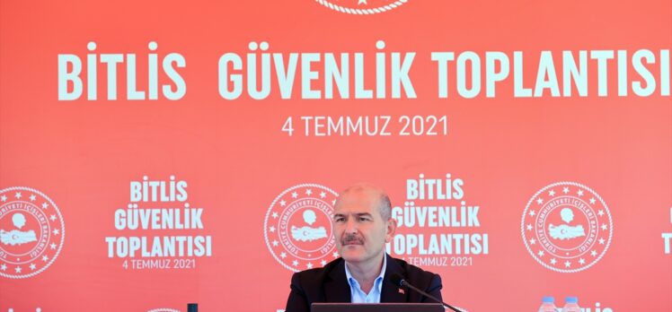 İçişleri Bakanı Süleyman Soylu, Bitlis'te güvenlik toplantısına katıldı