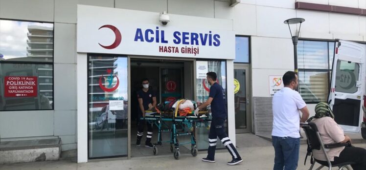 Kastamonu'da iki otomobil çarpıştı: 6 yaralı