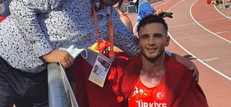 Milli atlet Mert Kahraman'dan Avrupa 20 Yaş Altı Atletizm Şampiyonası'nda gümüş madalya